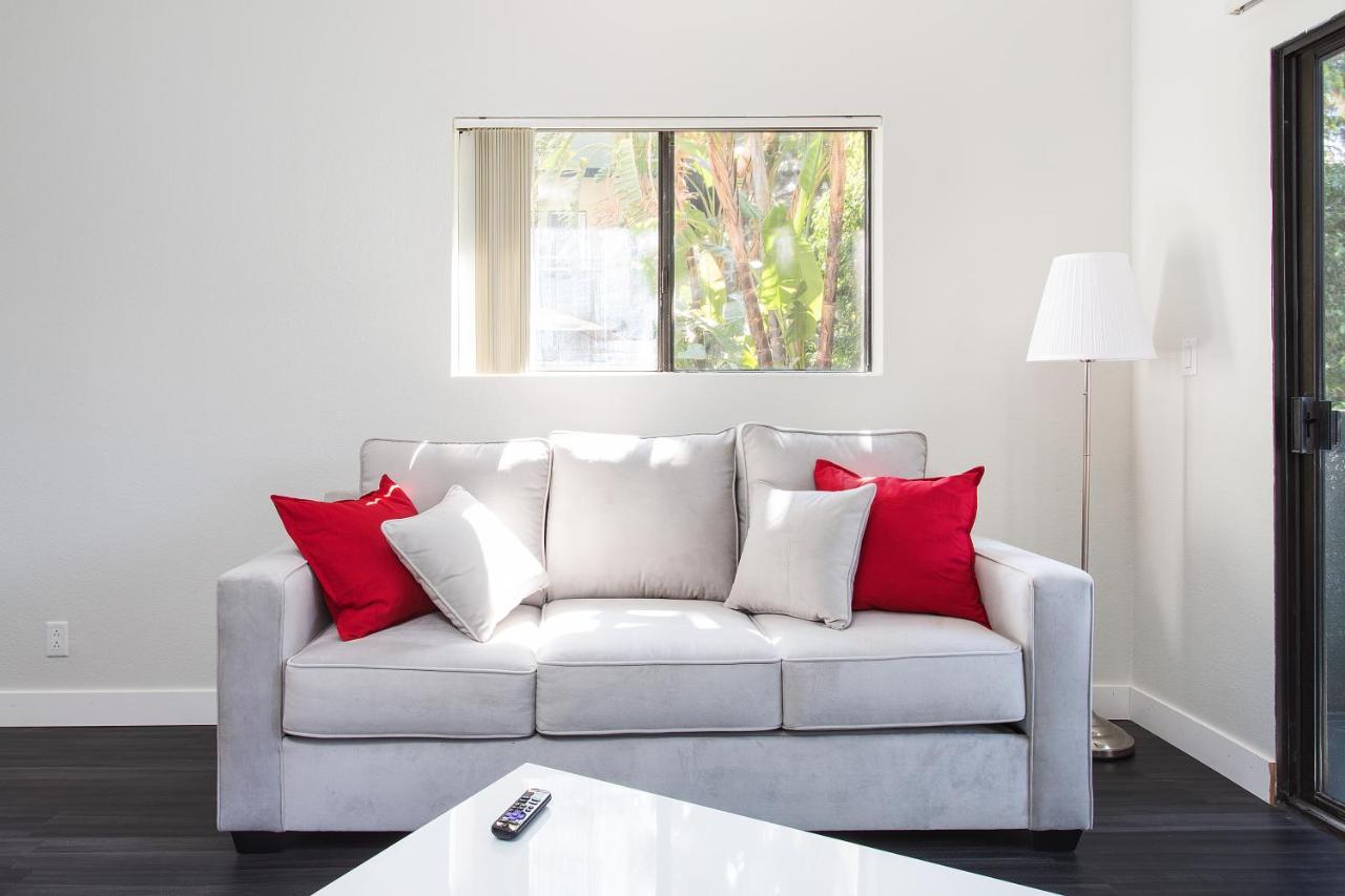 Hollywood Stay Los Angeles Exterior photo